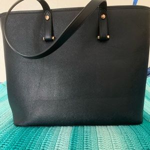 Black H&M tote bag